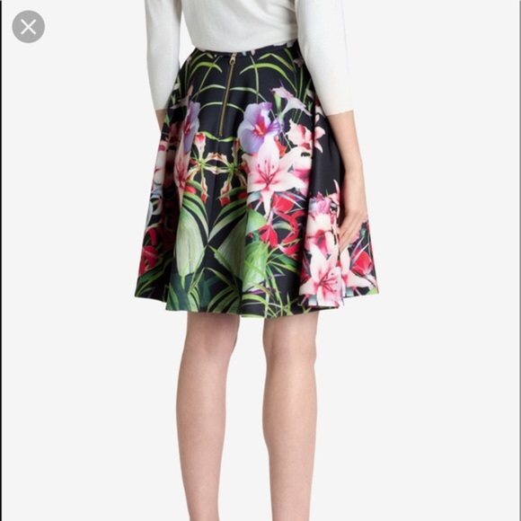 Ted Baker Hotley Tropics skirt - Picture 3 of 9